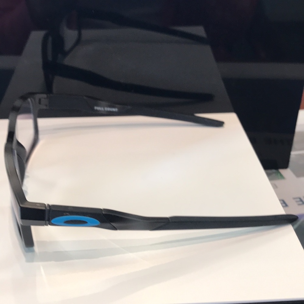 Stylish Oakley youth OY8013 SatinBlack Eyeglasses - Picture 4 of 6